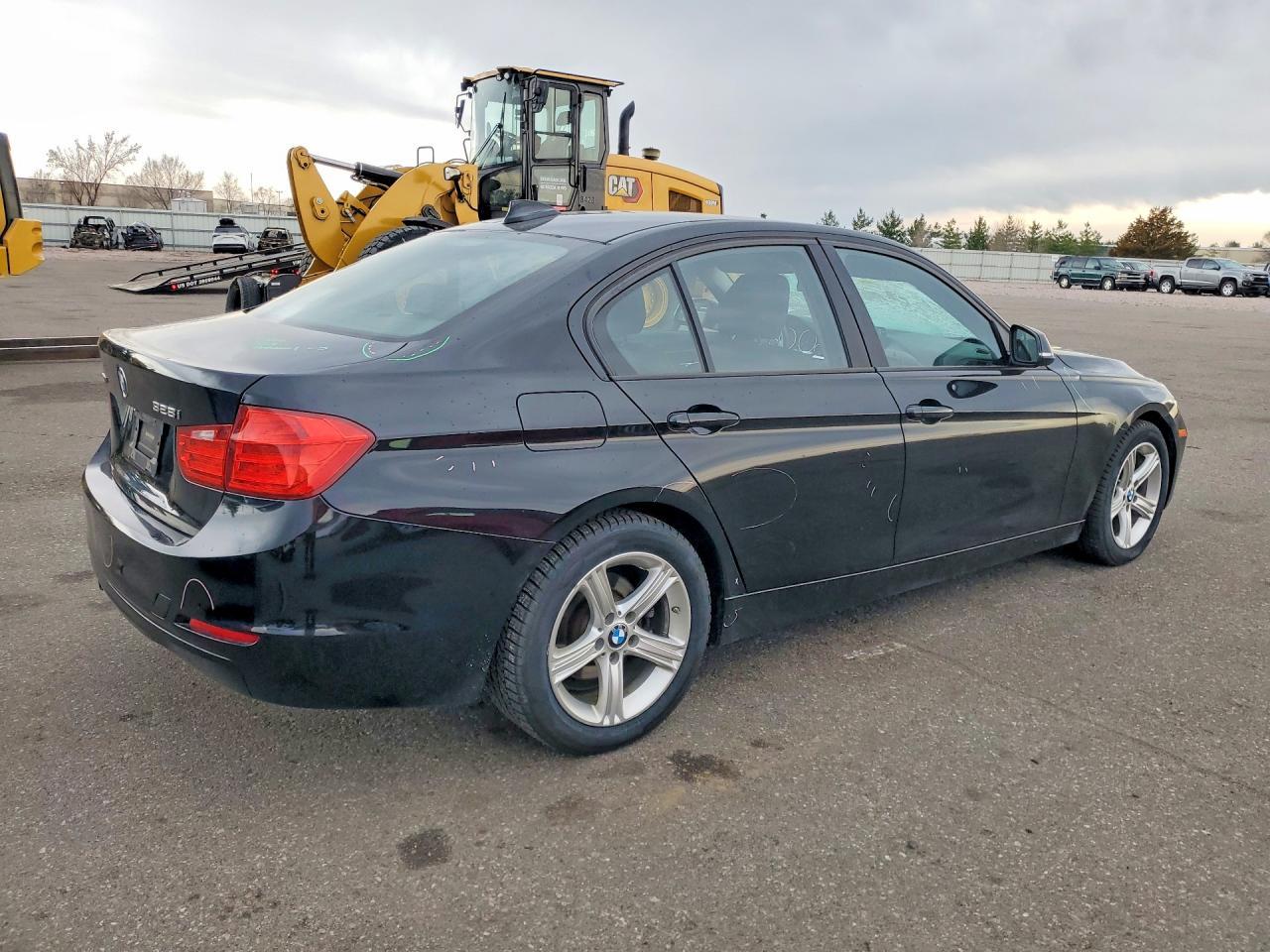 2015 BMW Seria 3 328i - zdjęcie 3