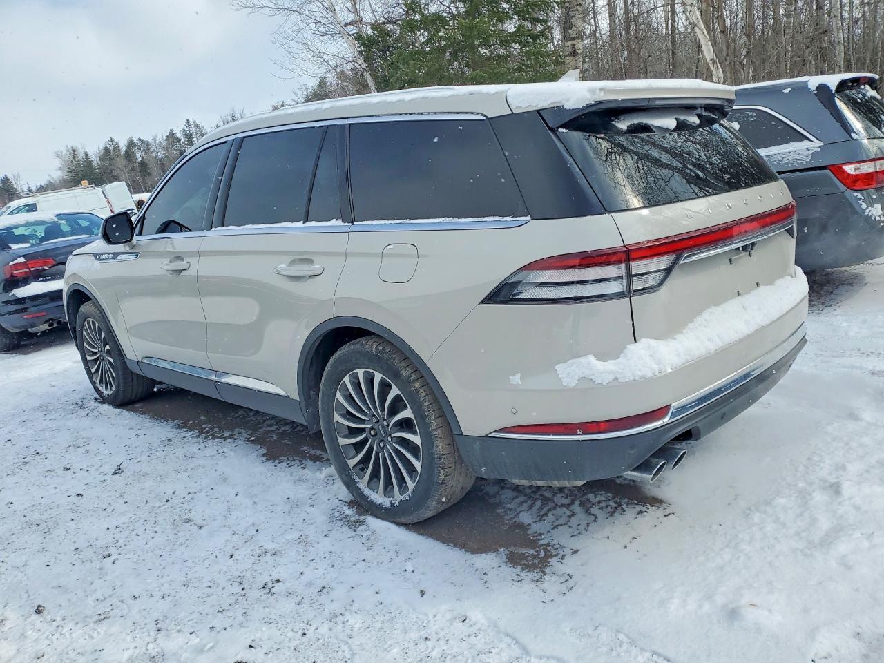 2020 Lincoln Aviator Reserve - zdjęcie 2