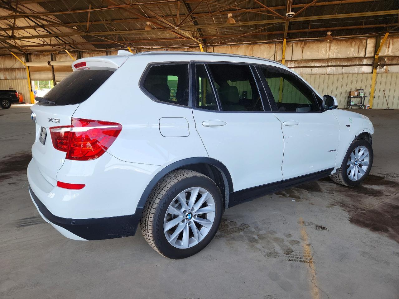 2016 BMW X3 xDrive28I - zdjęcie 3