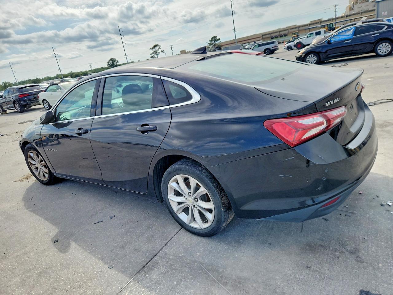 2019 Chevrolet Malibu Lt - zdjęcie 2