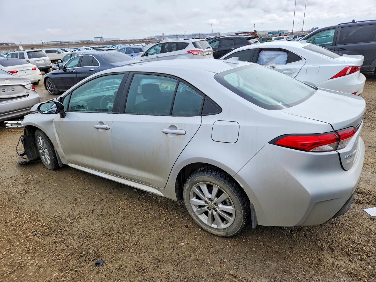 2023 Toyota Corolla Le - zdjęcie 2