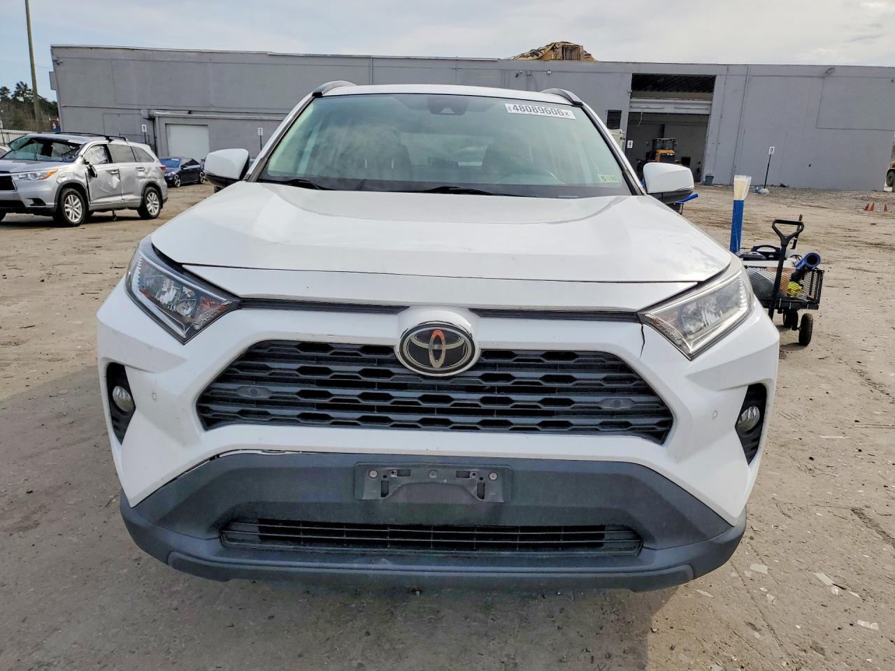 2019 Toyota Rav4 Xle - zdjęcie 5