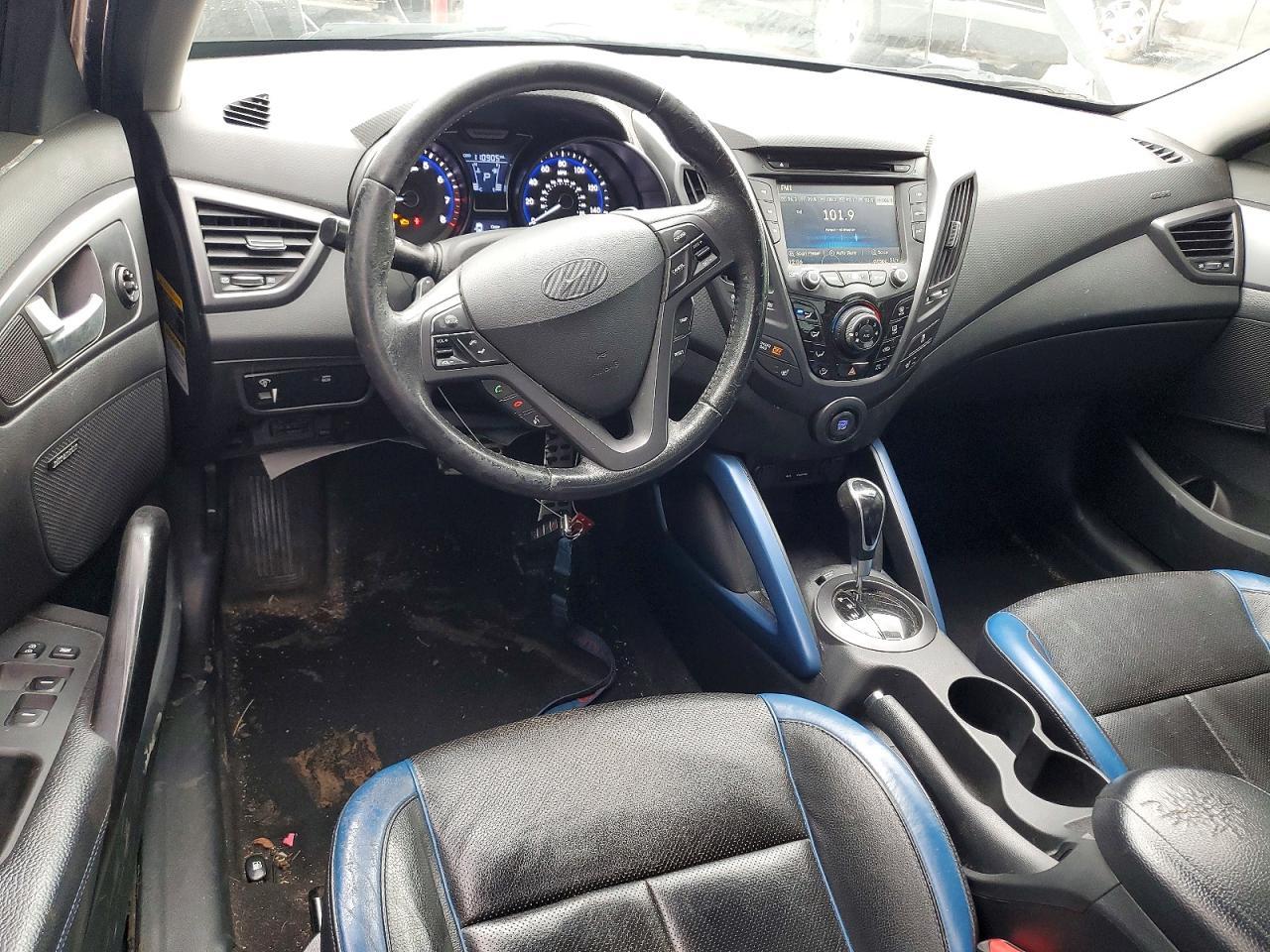 2013 Hyundai Veloster Turbo - zdjęcie 8