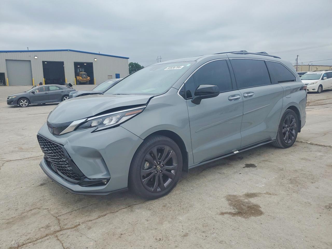 2024 Toyota Sienna Xse - zdjęcie główne