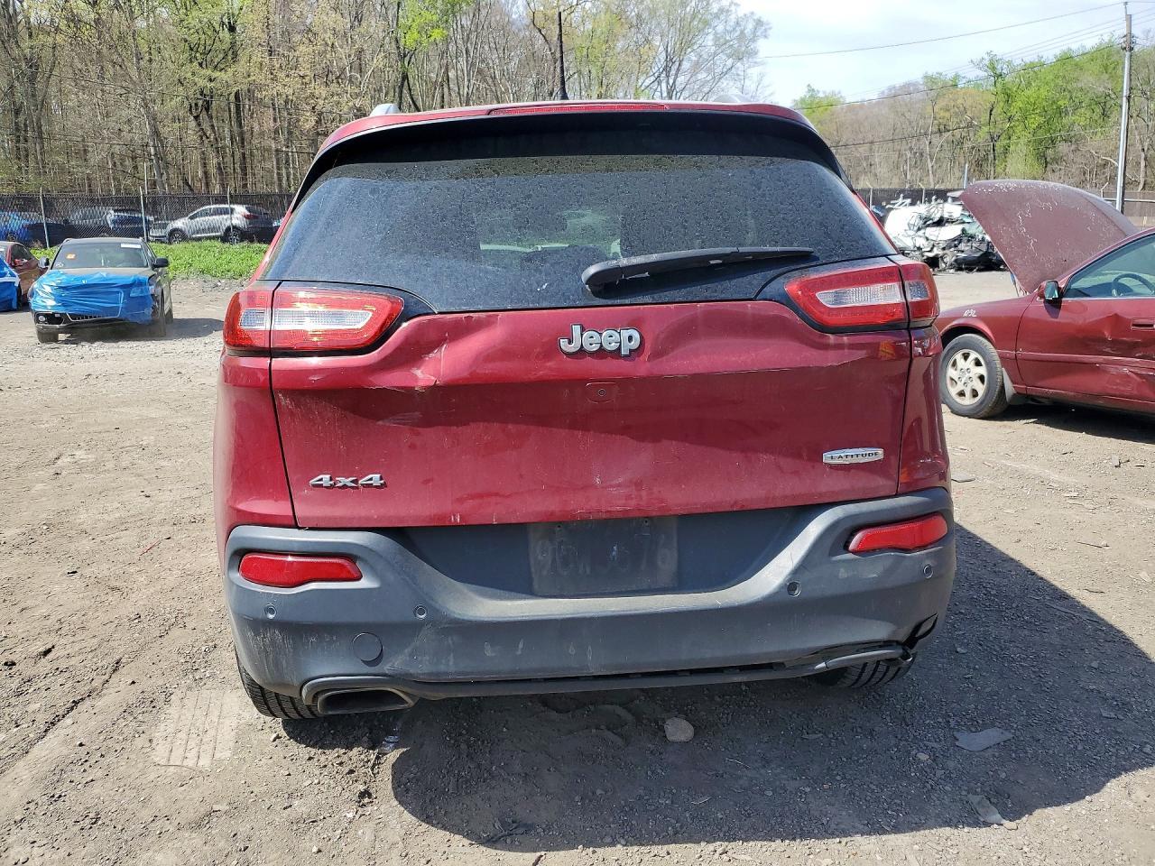 2017 Jeep Cherokee Latitude - zdjęcie 6