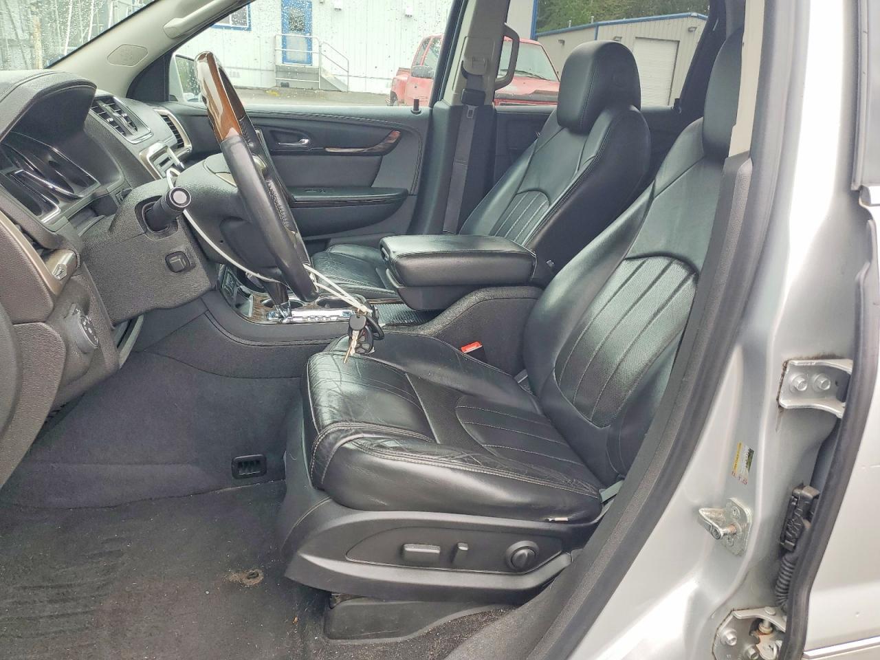 2014 GMC Acadia Denali - zdjęcie 7