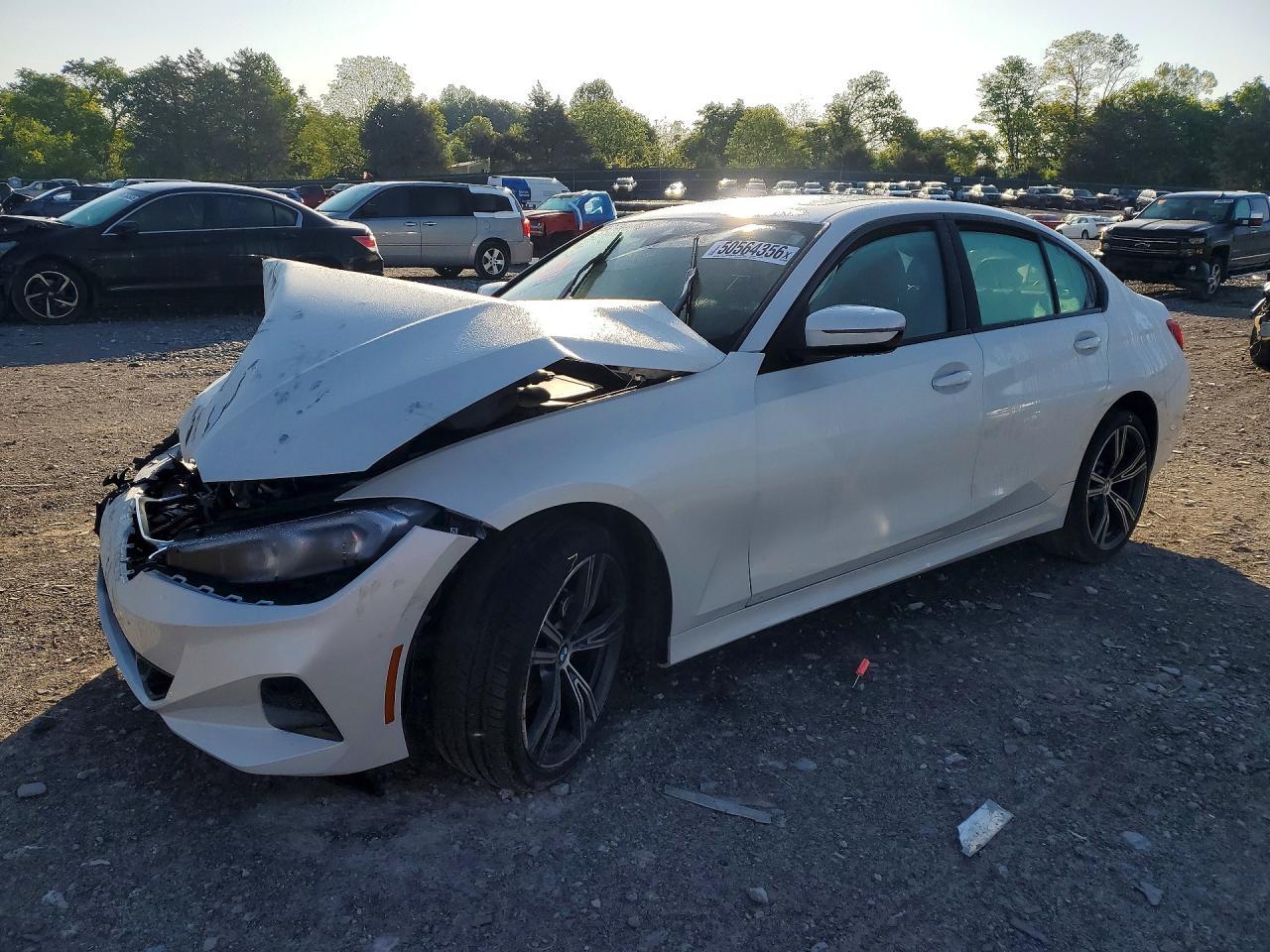 2023 BMW 330I - zdjęcie główne