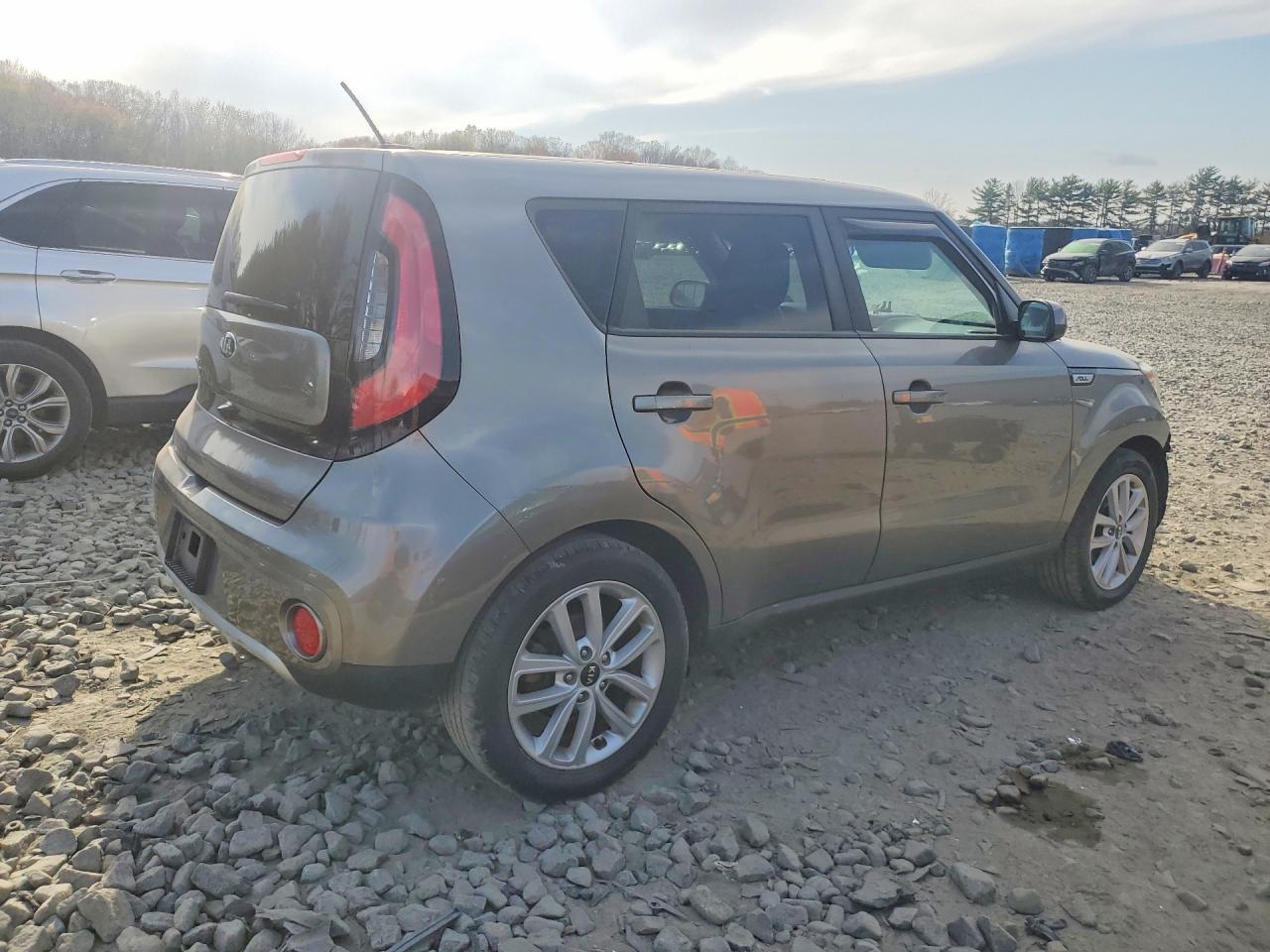 2017 Kia Soul + - zdjęcie 3