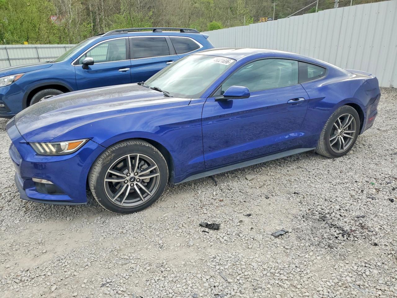 2016 Ford Mustang - zdjęcie główne