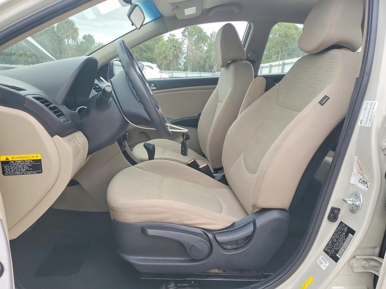 2017 Hyundai Accent Se - zdjęcie 7