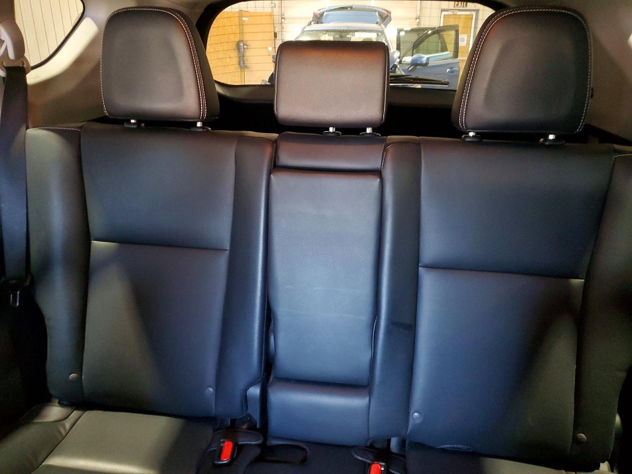 2016 Toyota Rav4 Limited - zdjęcie 10