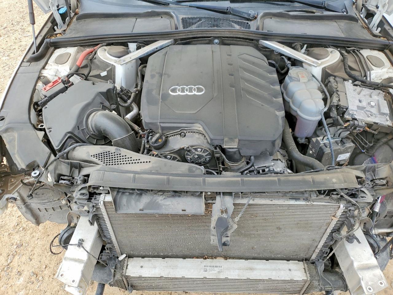 2021 Audi A4 Premium Plus 45 - zdjęcie 11