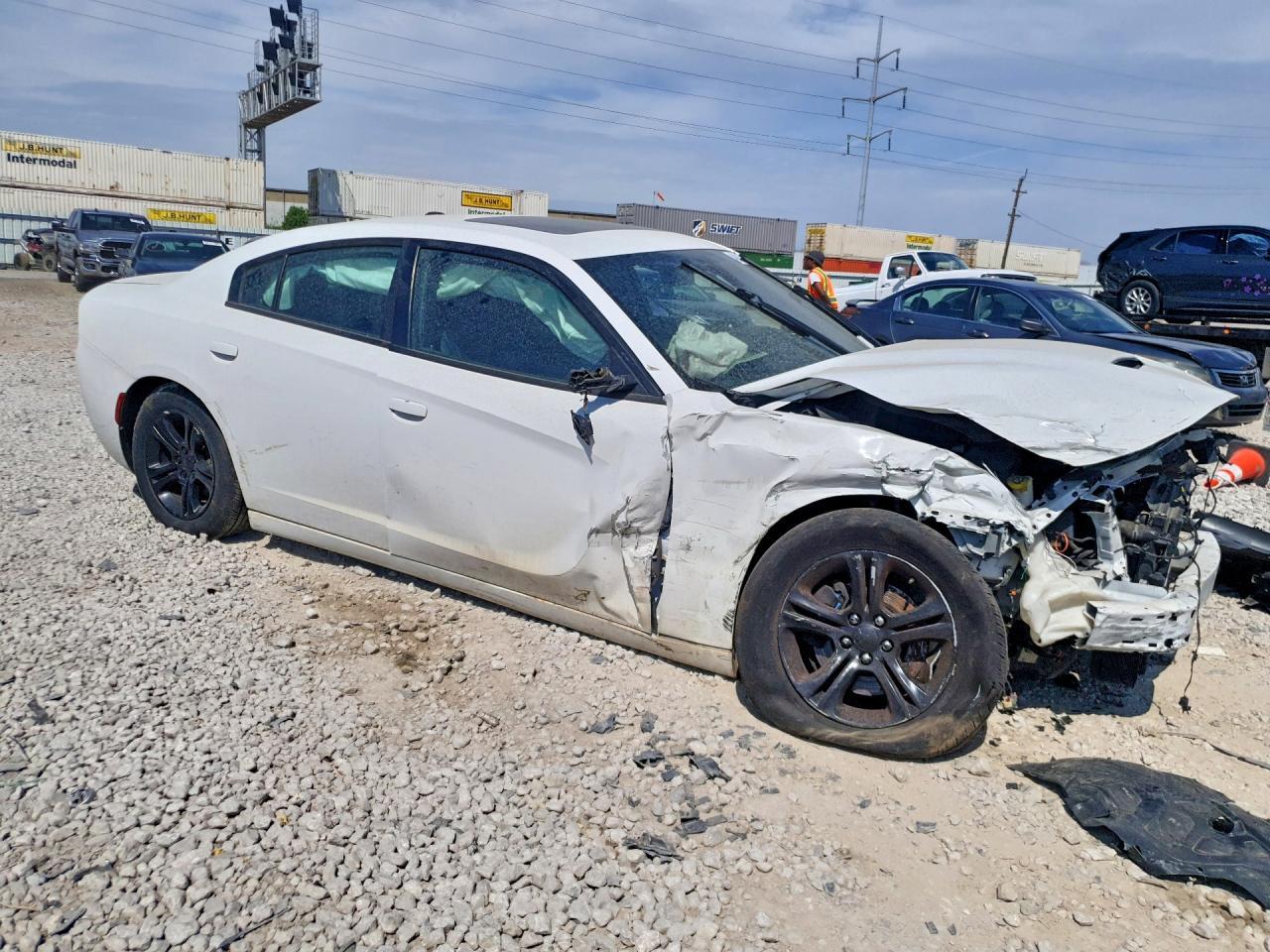 2020 Dodge Charger Sxt - zdjęcie 4