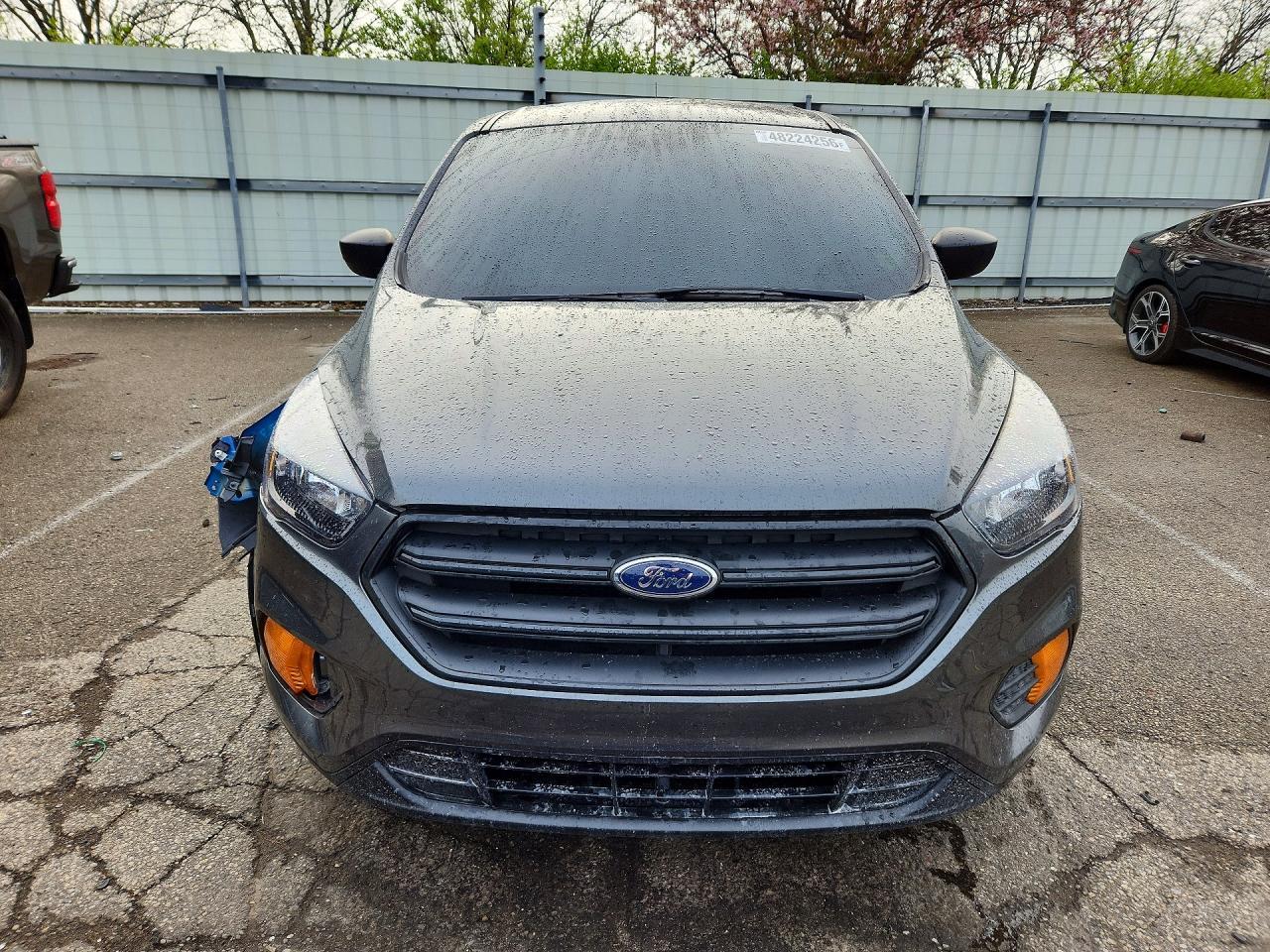 2019 Ford Escape S - zdjęcie 5