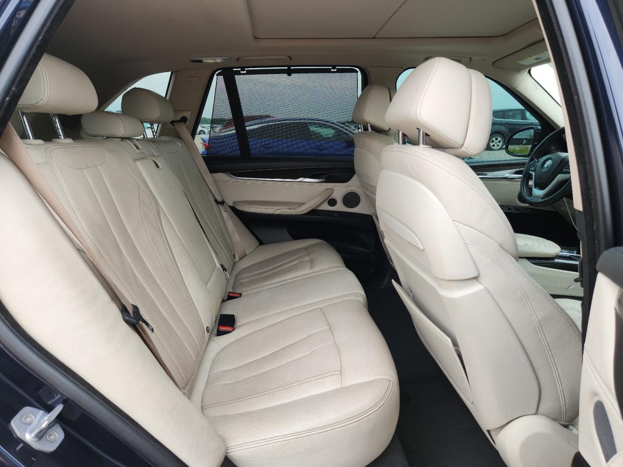 2016 BMW X5 xDrive50I - zdjęcie 11