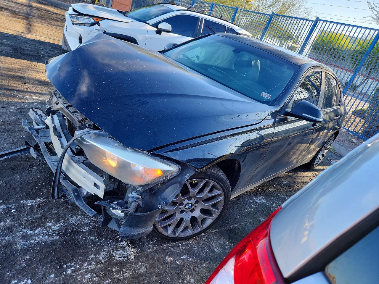 2013 BMW 320 I - zdjęcie główne