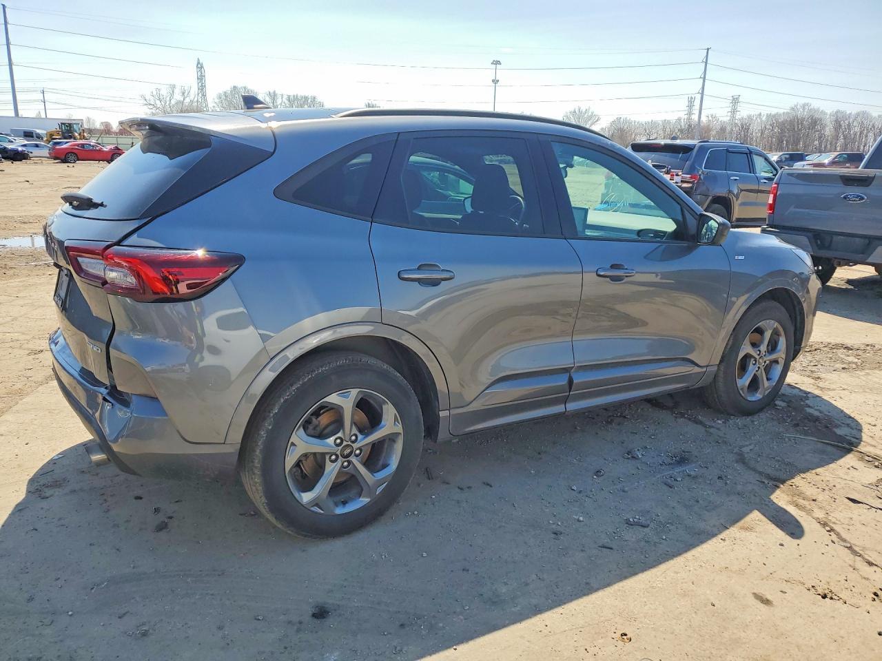 2024 Ford Escape St Line - zdjęcie 3