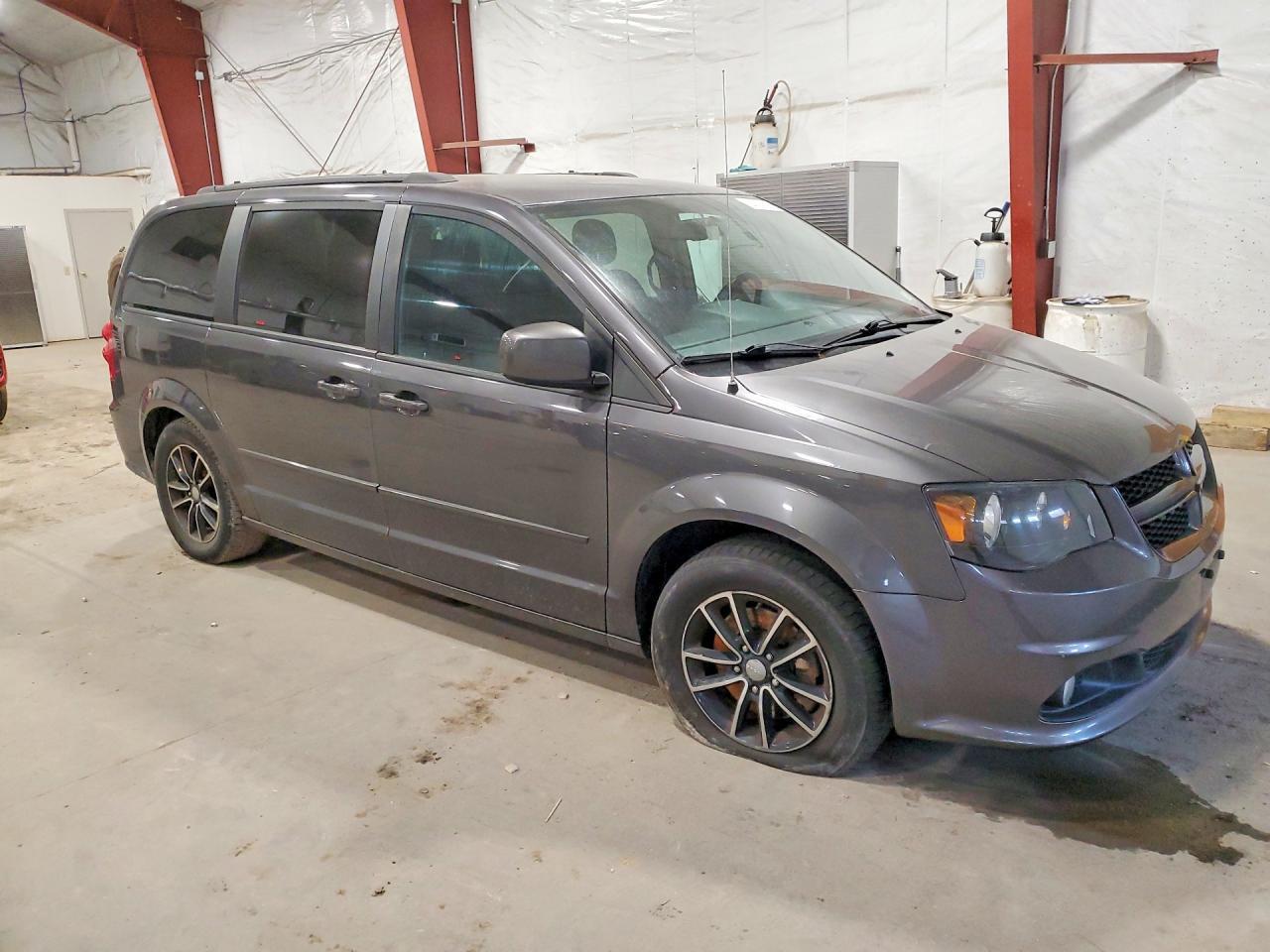 2017 Dodge Grand Caravan Gt - zdjęcie 4