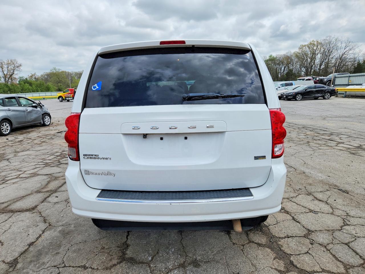 2014 Dodge Grand Caravan Se - zdjęcie 6