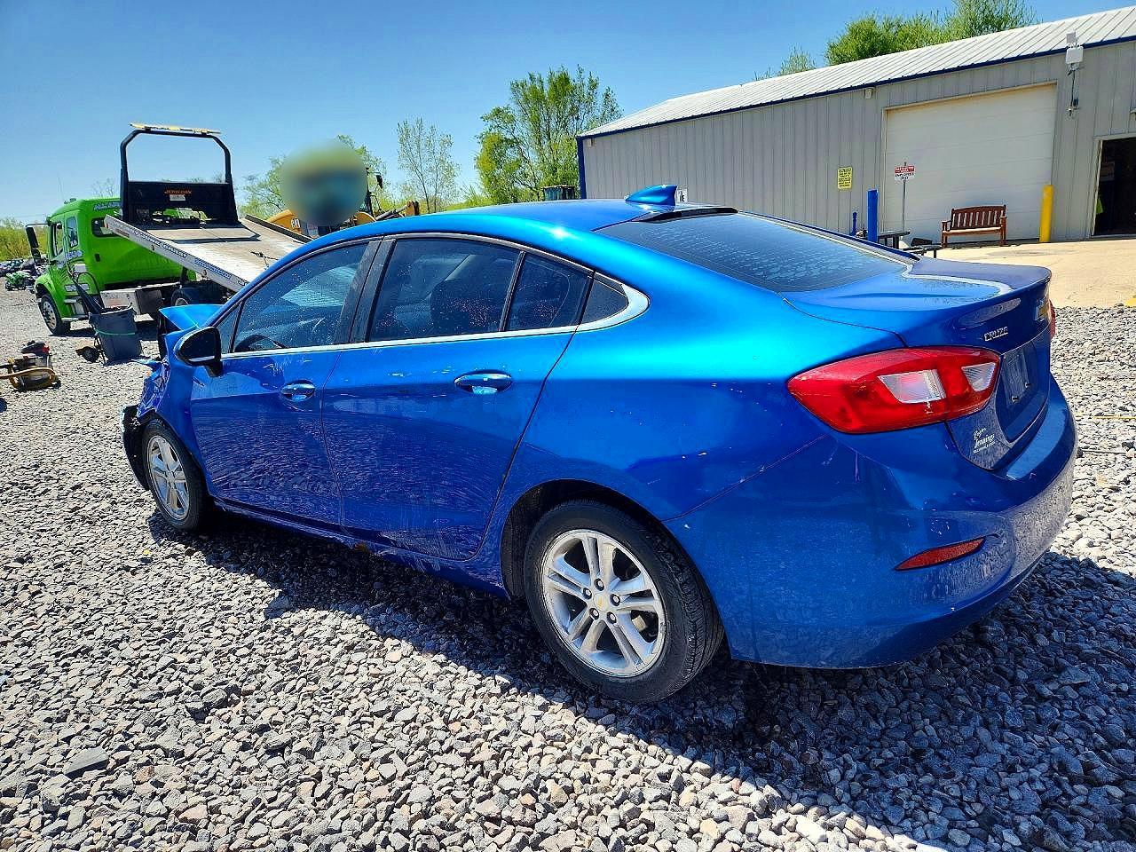 2017 Chevrolet Cruze Lt - zdjęcie 2