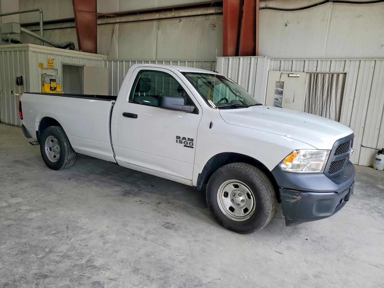 2021 Ram 1500 Classic Tradesman - zdjęcie 4