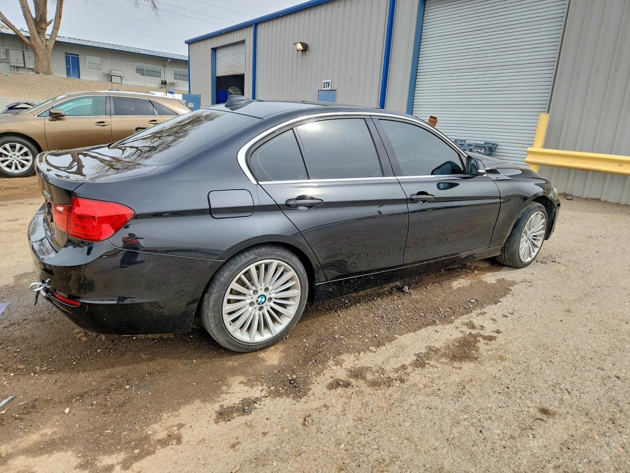 2015 BMW 328 Xi - zdjęcie 3
