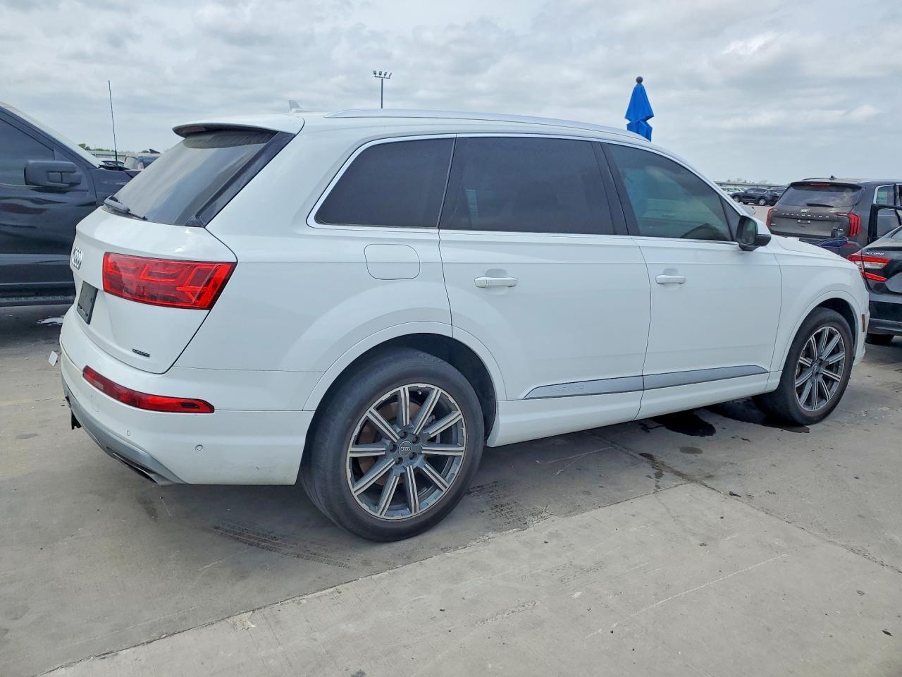 2019 Audi Q7 Premium Plus - zdjęcie 3