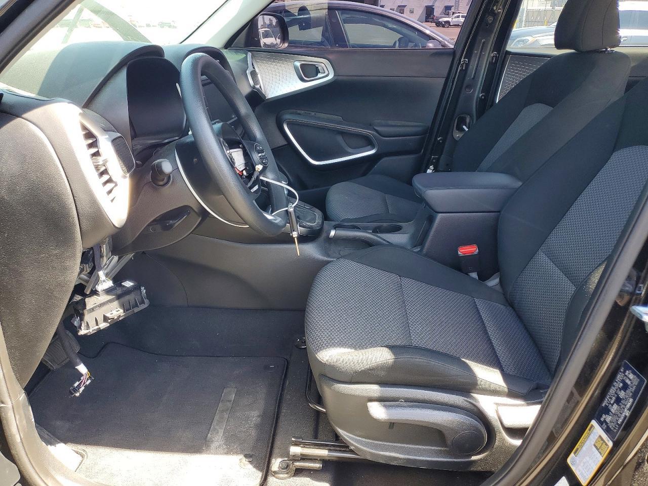 2023 Kia Soul Lx - zdjęcie 7