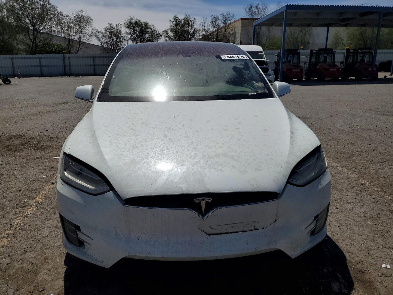 2016 Tesl Model X - zdjęcie 5