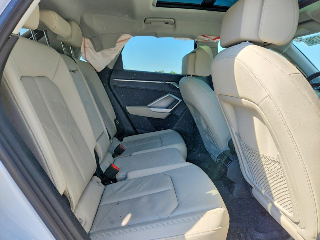 2021 Audi Q3 Premium 40 - zdjęcie 11