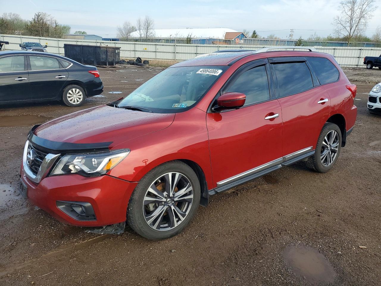 2017 Nissan Pathfinder Platinum - zdjęcie główne