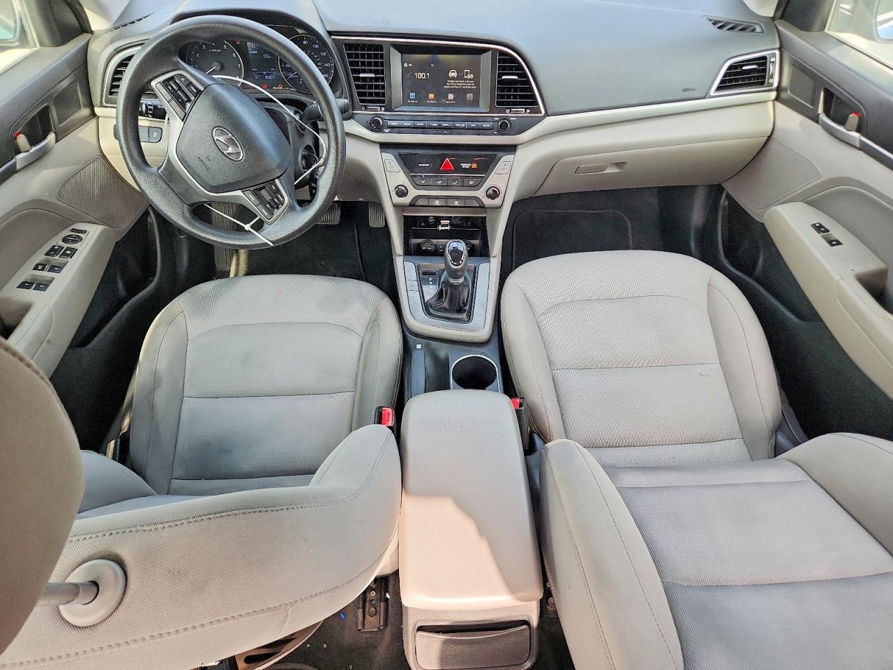 2017 Hyundai Elantra Se - zdjęcie 8