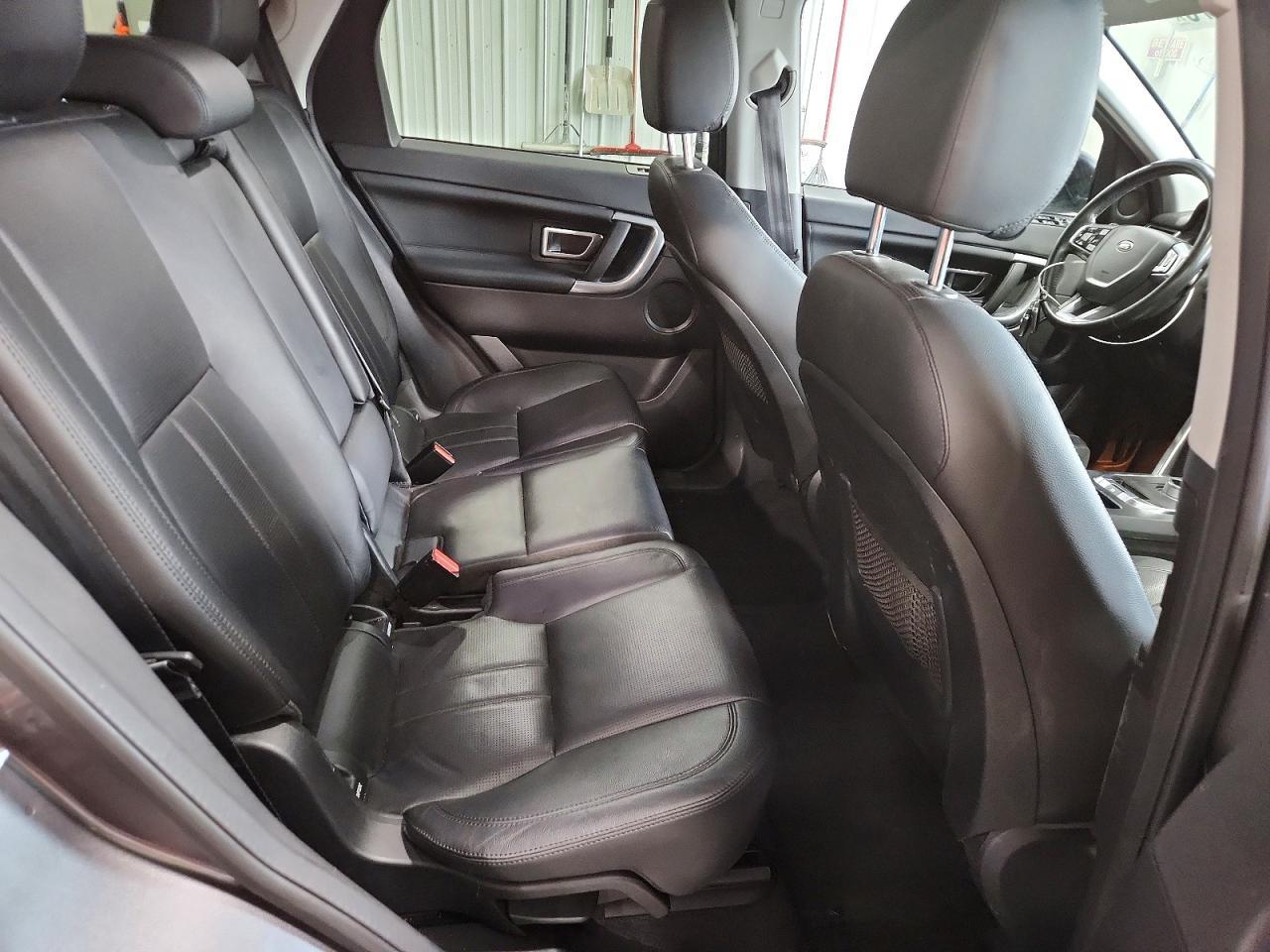 2016 Land Rover Discovery Sport Hse - zdjęcie 10