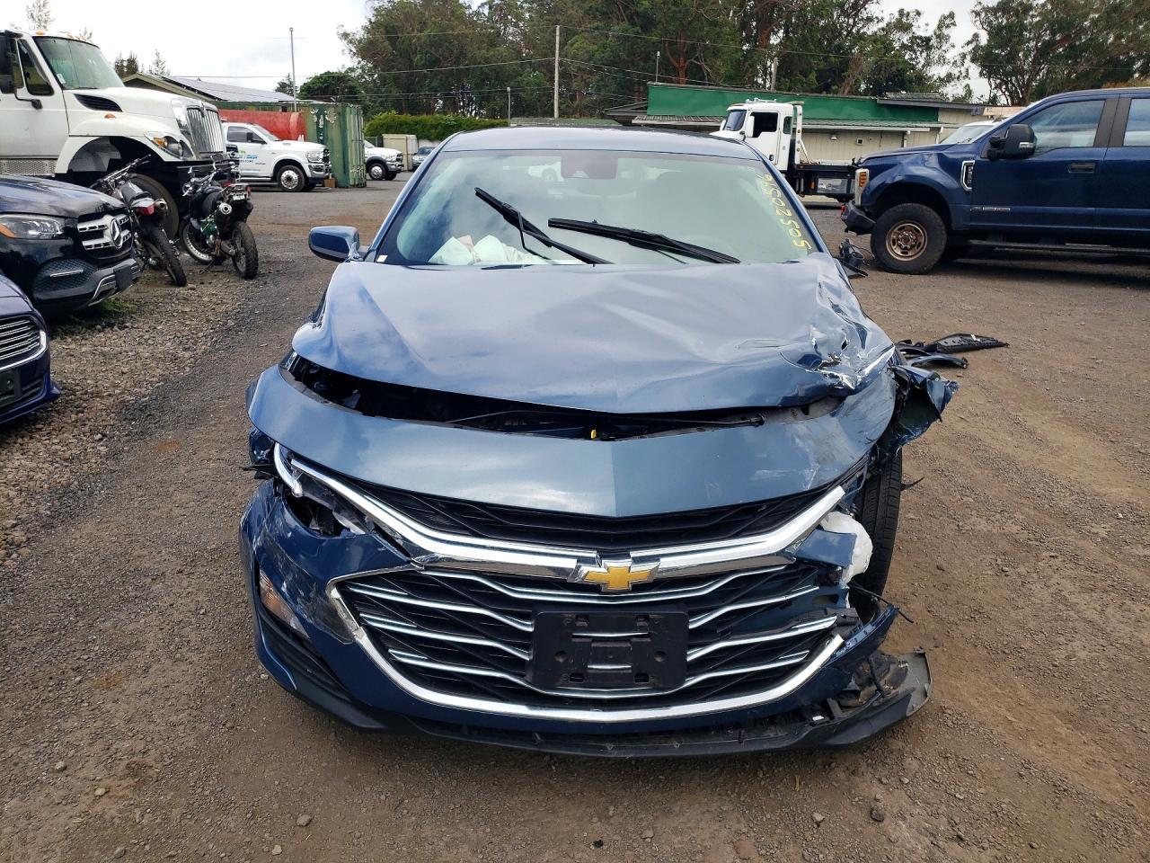 2024 Chevrolet Malibu Lt - zdjęcie 5