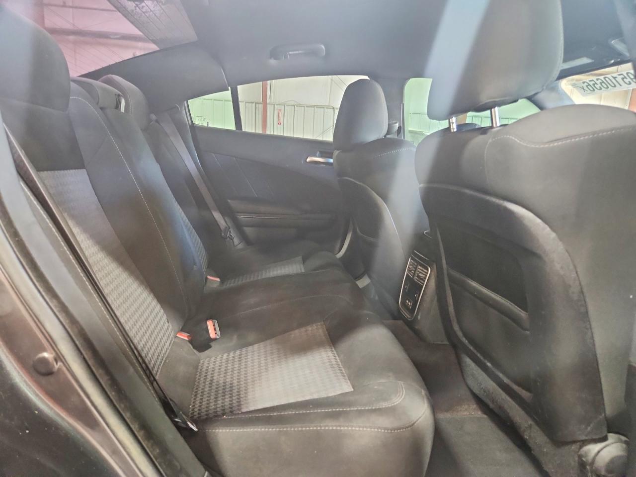 2021 Dodge Charger Scat Pack - zdjęcie 10