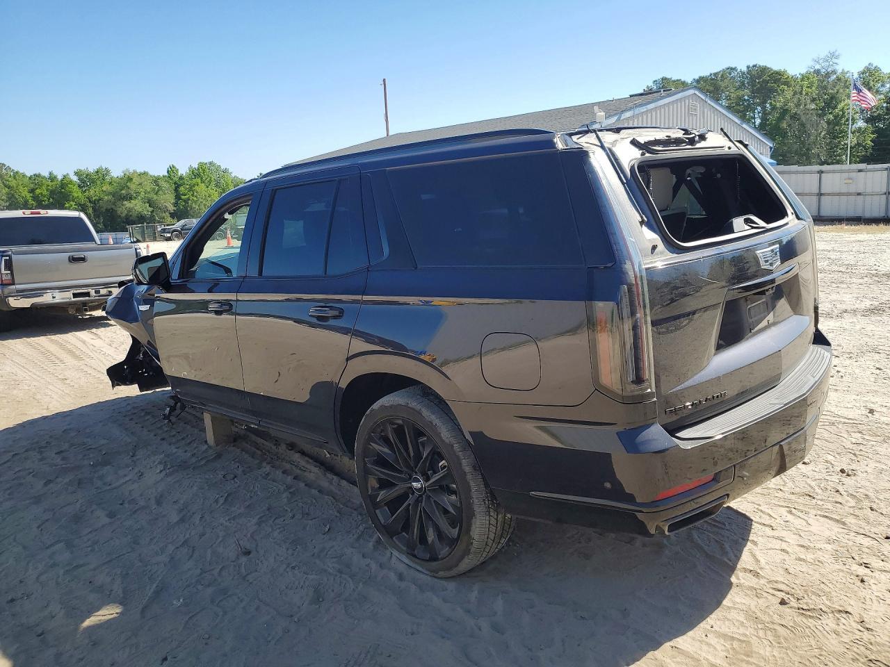 2025 Cadillac Escalade Sport Platinum - zdjęcie 2