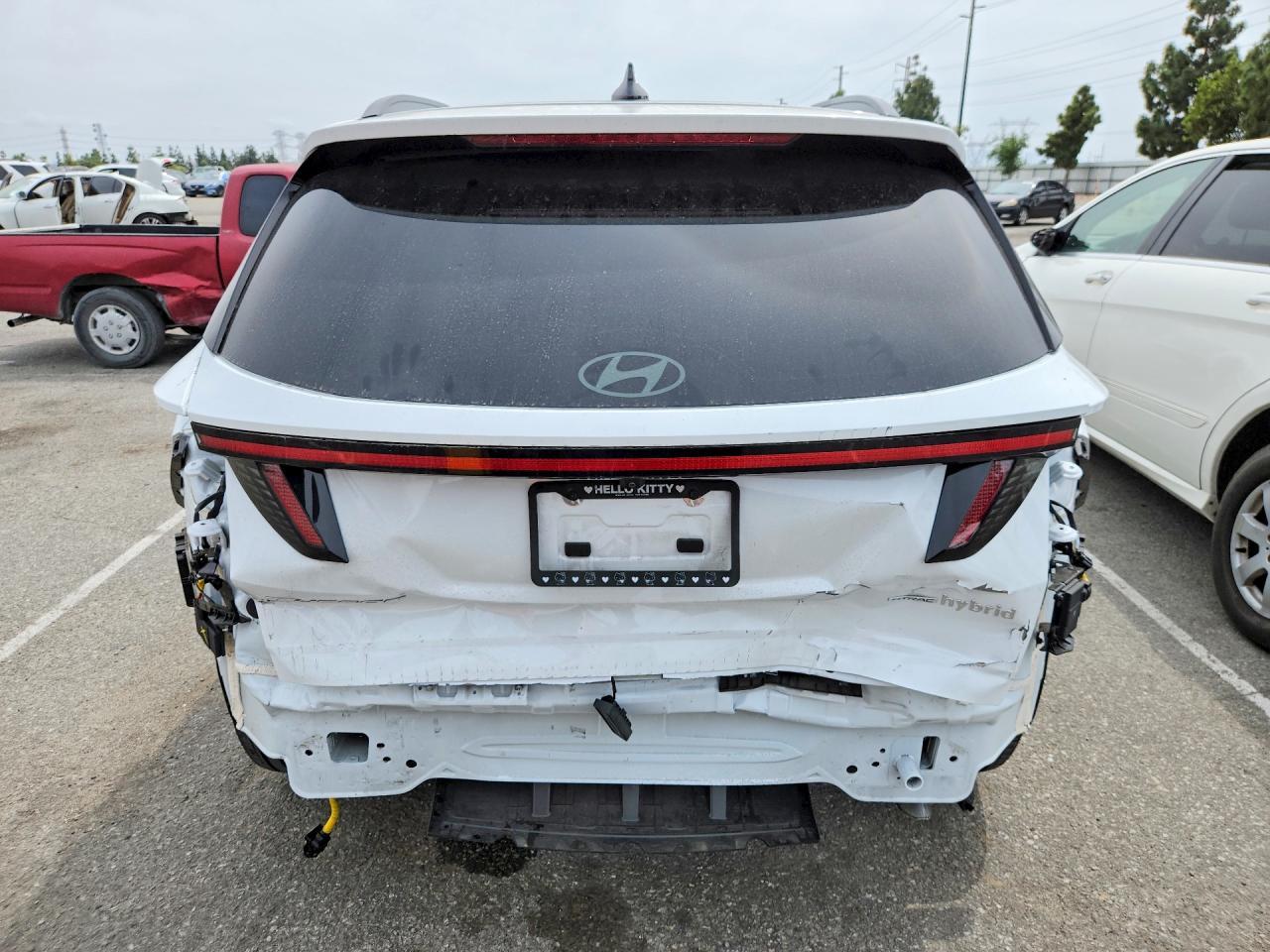 2025 Hyundai Tucson Hybrid Limited - zdjęcie 6