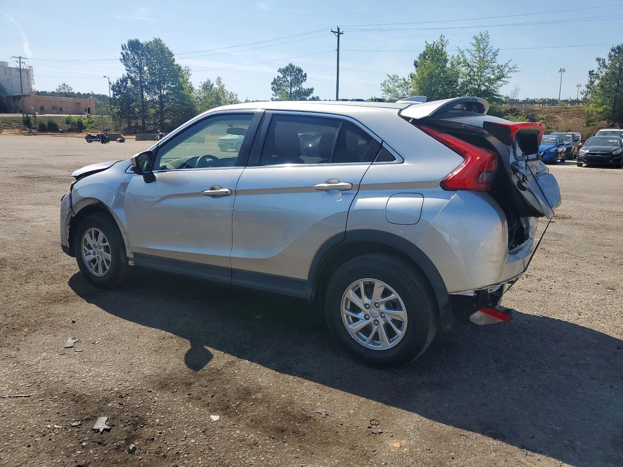 2018 Mitsubishi Eclipse Cross Es - zdjęcie 2