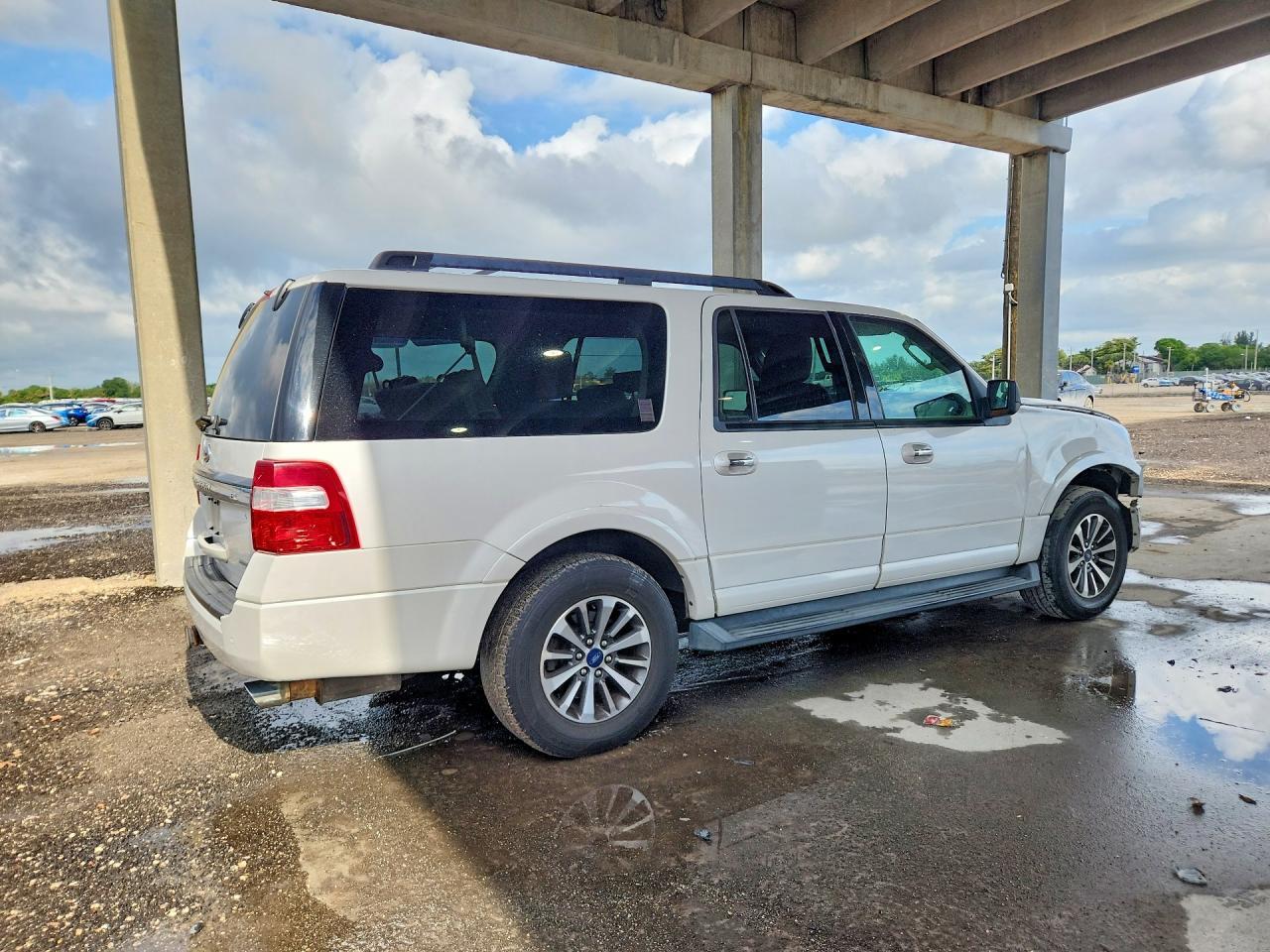 2015 Ford Expedition El Xlt - zdjęcie 3