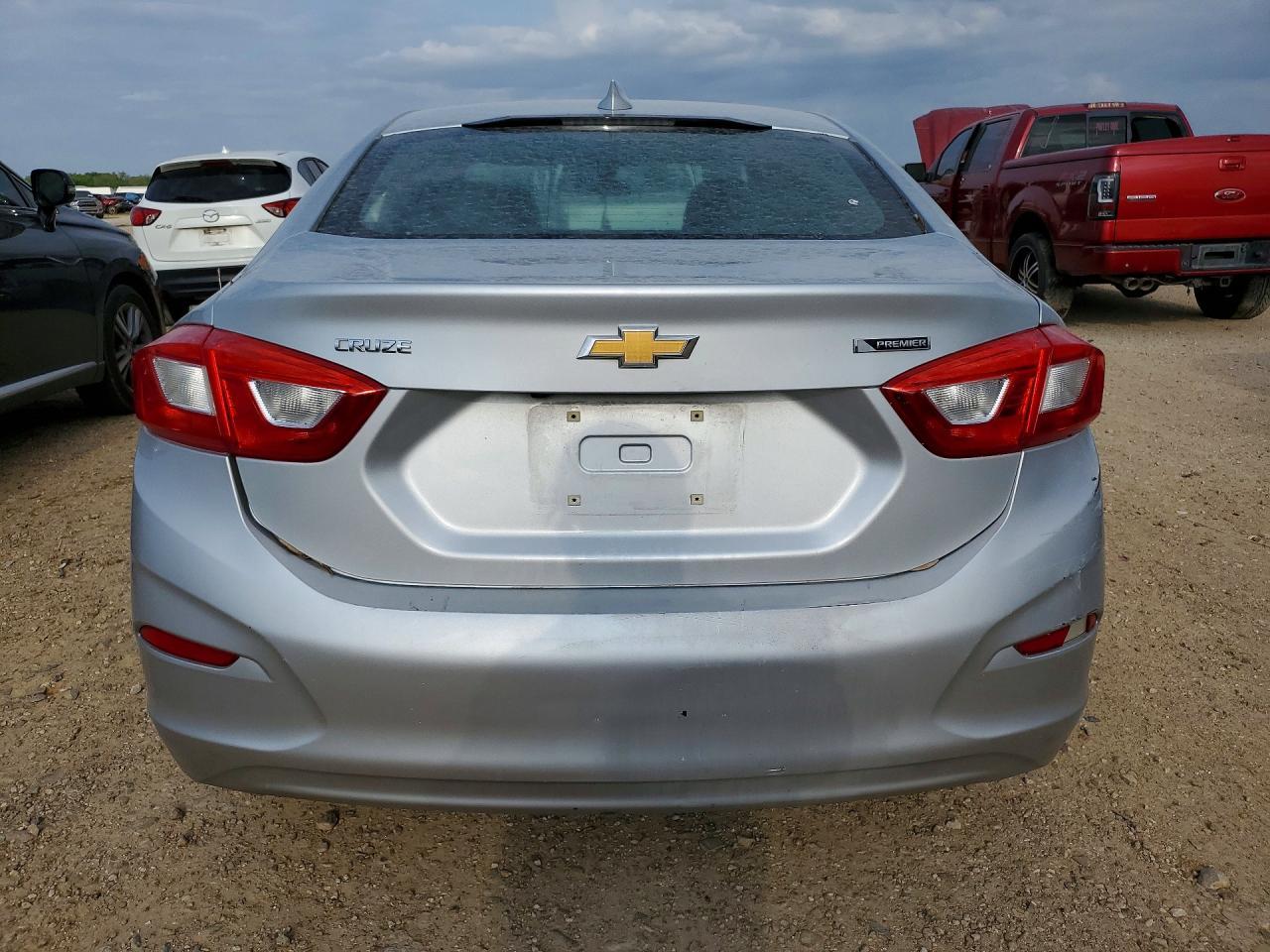 2017 Chevrolet Cruze - zdjęcie 6