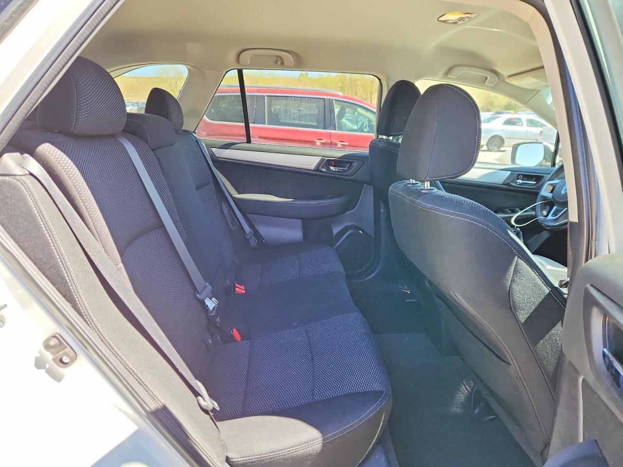 2017 Subaru Outback 2.5I Premium - zdjęcie 11