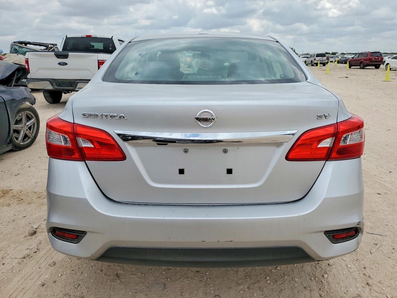 2016 Nissan Sentra Sv - zdjęcie 6
