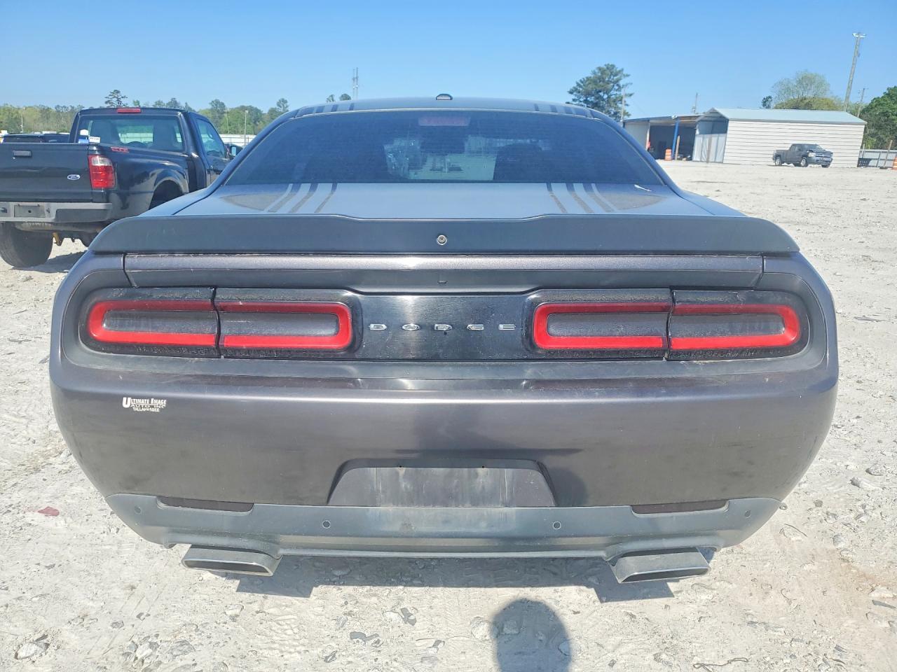 2016 Dodge Challenger R - zdjęcie 6