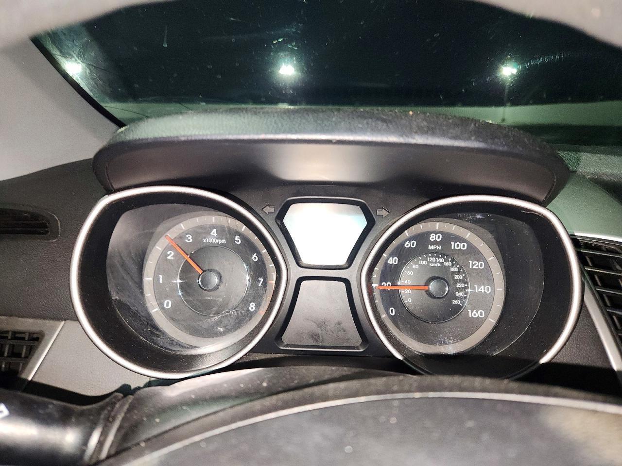2014 Hyundai Elantra Se - zdjęcie 9