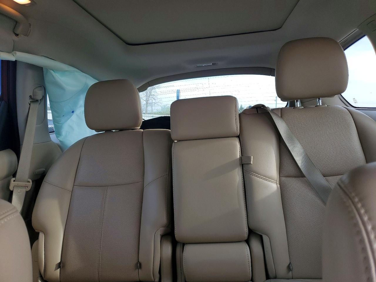 2017 Nissan Pathfinder Platinum - zdjęcie 10