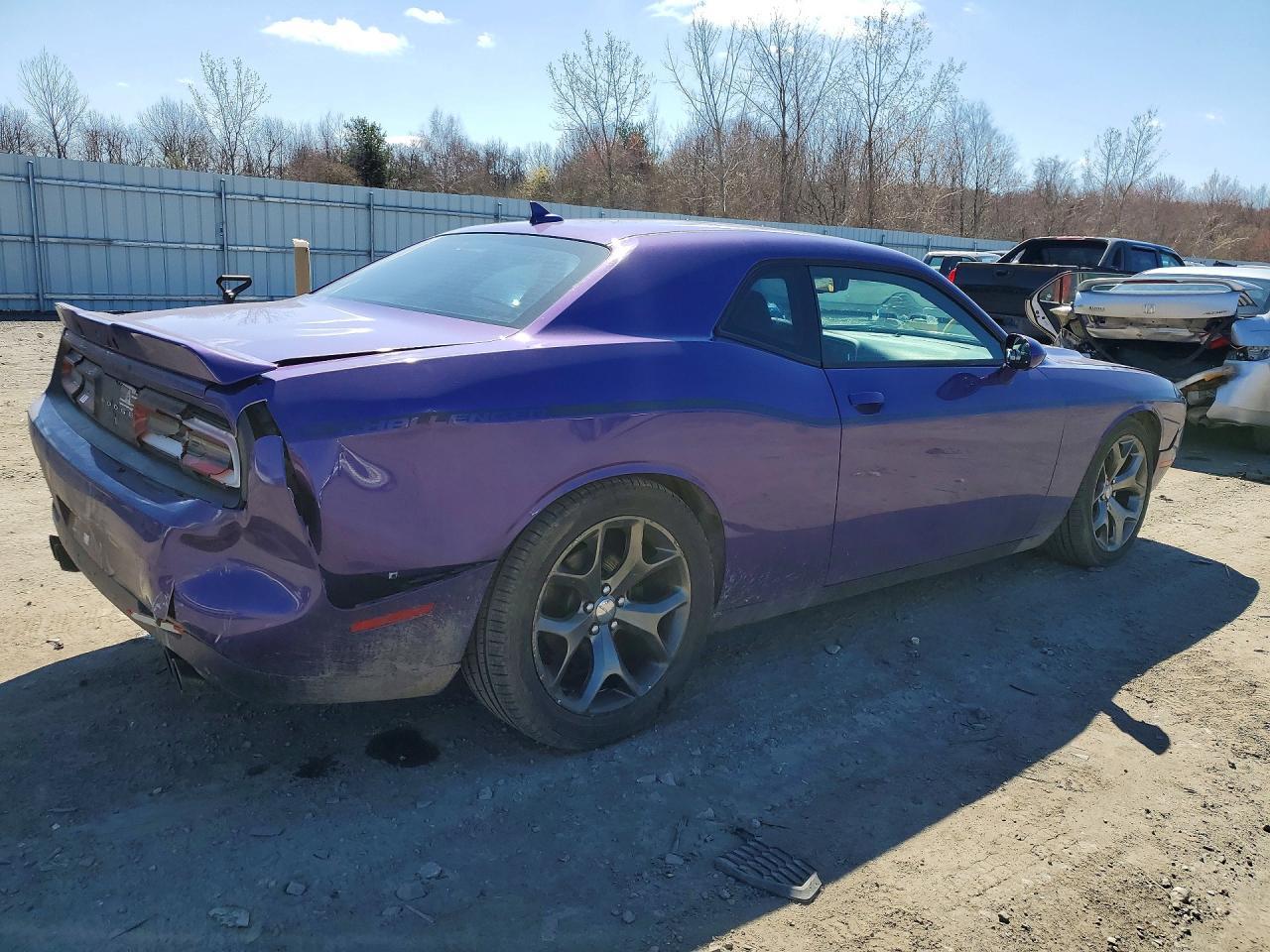 2016 Dodge Challenger Sxt - zdjęcie 3