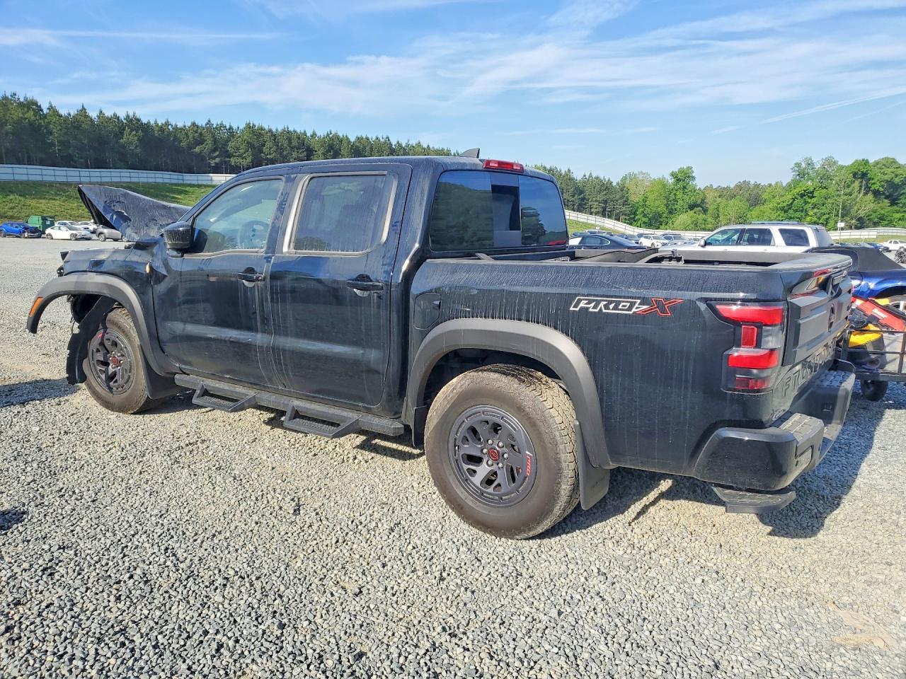 2025 Nissan Frontier Pro-X - zdjęcie 2