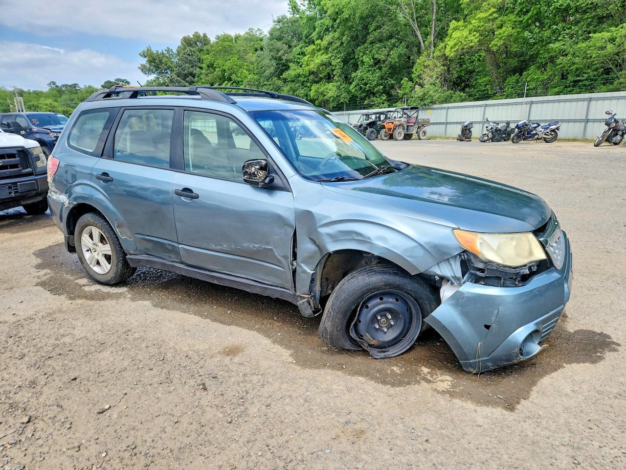 2013 Subaru Forester 2.5X - zdjęcie 4