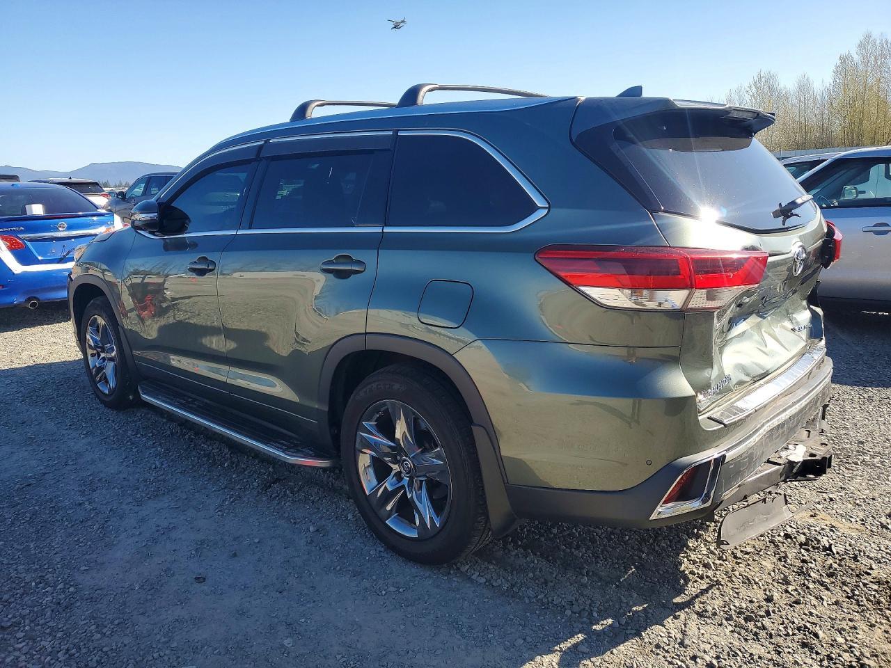2019 Toyota Highlander Limited Platinum - zdjęcie 2