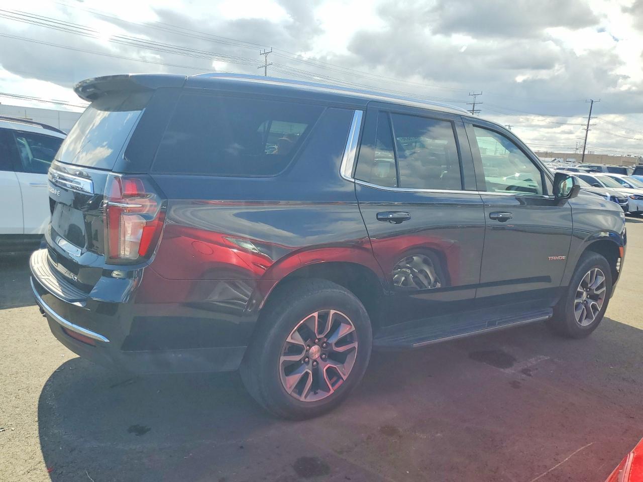 2022 Chevrolet Tahoe C1500 Lt - zdjęcie 3